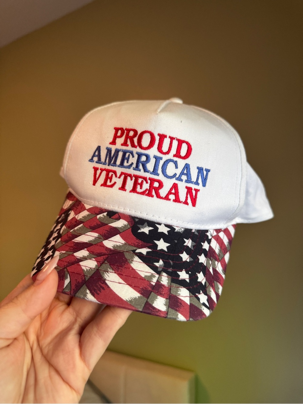 OTTO White Baseball Cap with American Flag Brim